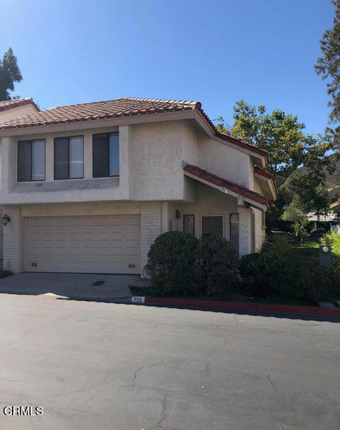 Foto principal - 702 Blue Oak Ave