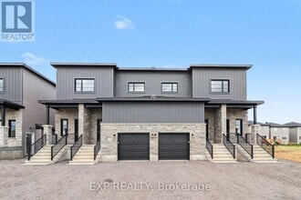 Building Photo - 1133 Montblanc Cres