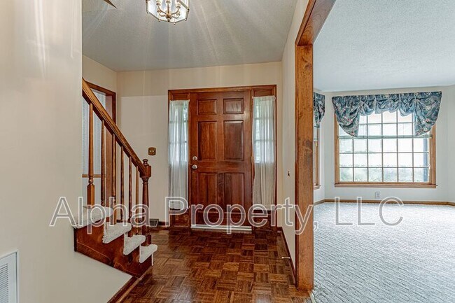 Foto del edificio - 103 Brigham Creek Ct