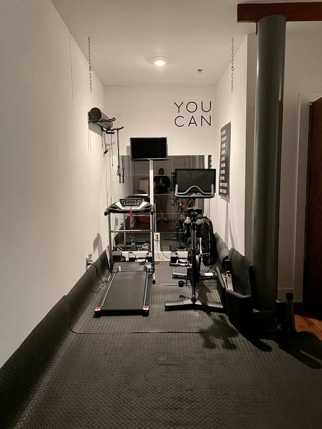 Photo - 1253 Caroline St NE Apartment