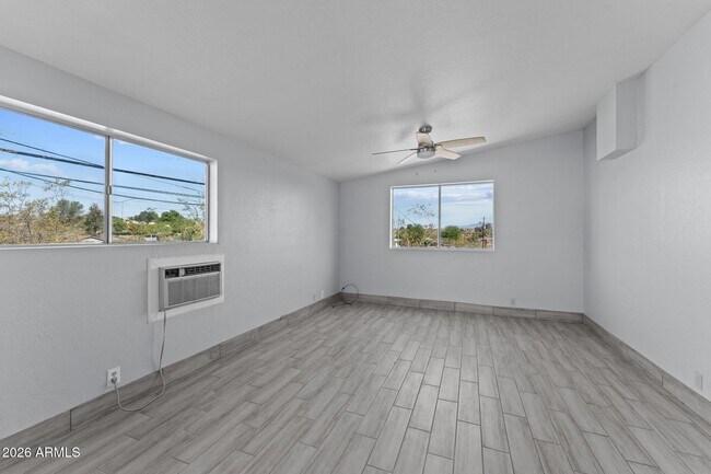Foto del edificio - 692 W Wickenburg Way
