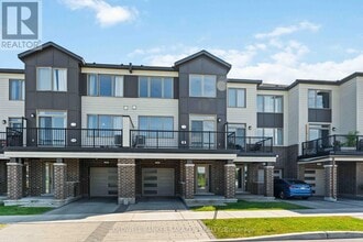 Building Photo - 229 Squadron Cres