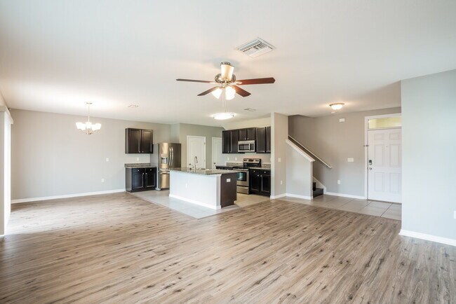 Foto del edificio - 1809 Greenwood Valley Dr