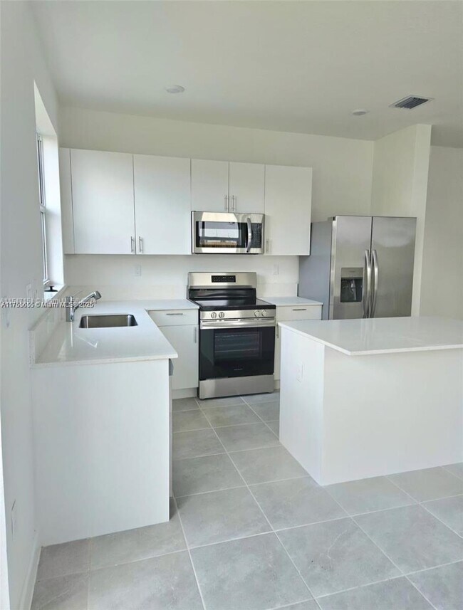 Foto del edificio - 29221 SW 162nd Ct