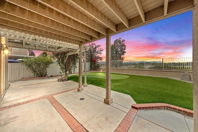 Building Photo - 40115 Starling St