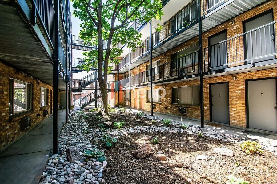 Foto del edificio - 809 N Dexter St