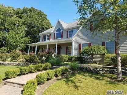 Foto del edificio - 6 Pheasant Ct