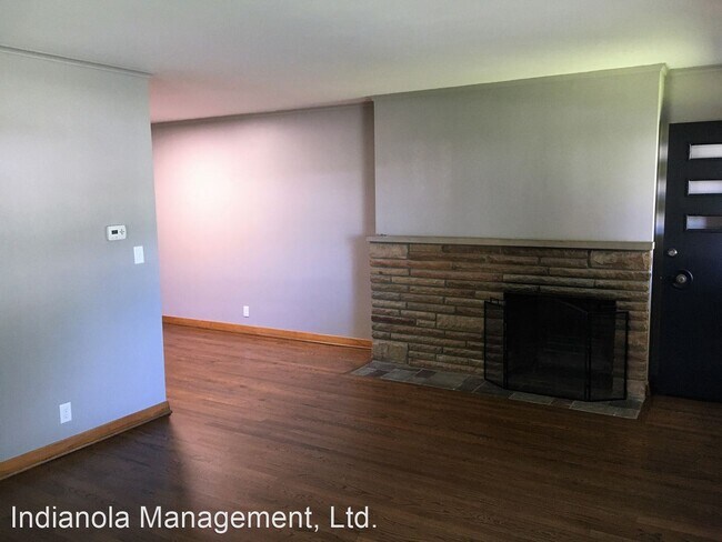 Building Photo - 703-705 E Schreyer Pl