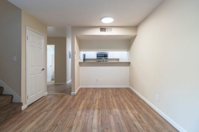 Foto del interior - Woodburn Townhomes