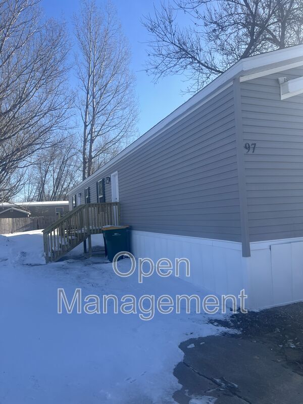 Foto del edificio - 825 1st Ave E