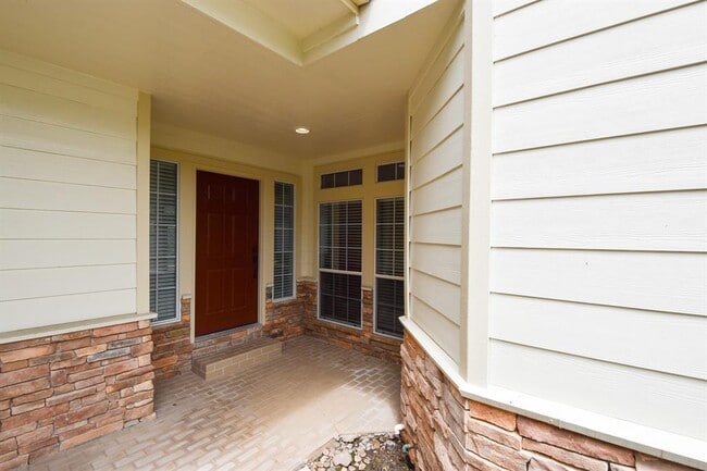 Building Photo - 2015 Grand Terrace