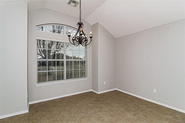 Building Photo - 8113 Greer Way