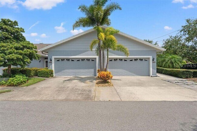 Foto del edificio - 13634 Lake Point Dr S