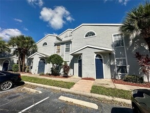 Building Photo - 1612 Columbia Arms Cir