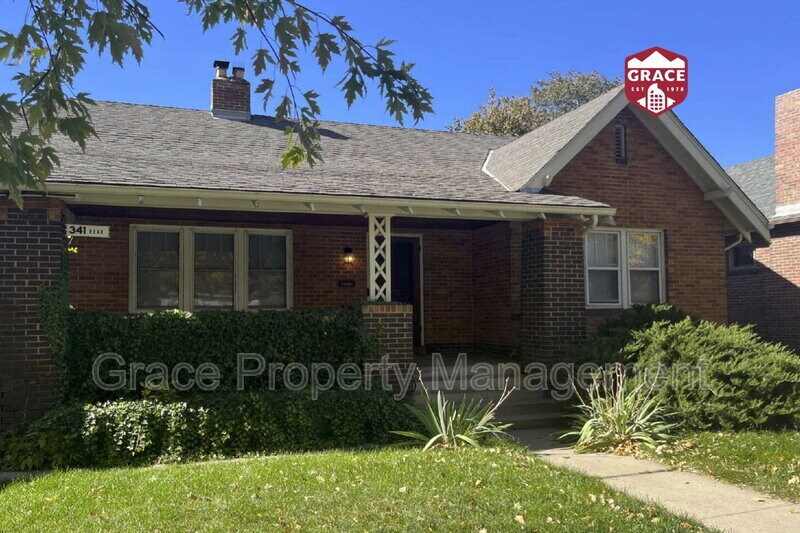 Primary Photo - 343 S Clarkson St