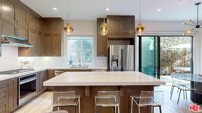 Foto del edificio - 20607 W Chestnut Cir