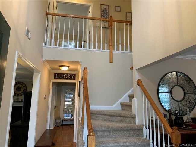 Building Photo - 3008 Holly Brook Dr