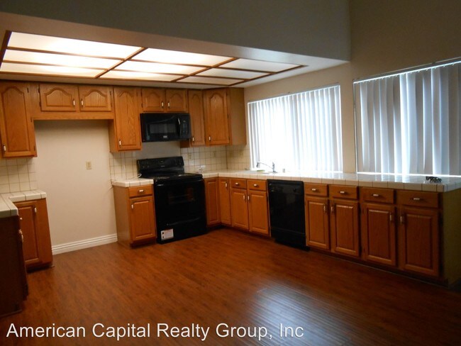 Building Photo - 3 br, 2 bath House - 9322 Cloudhaven Drive