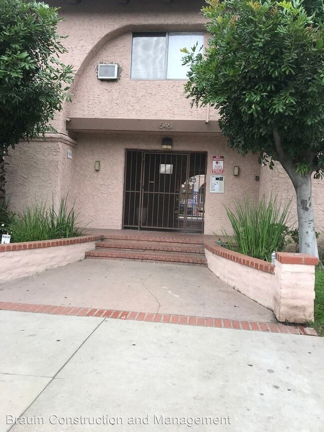 Building Photo - 5461 KESTER Ave