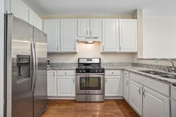 Building Photo - 2552 Golf Ridge Cir