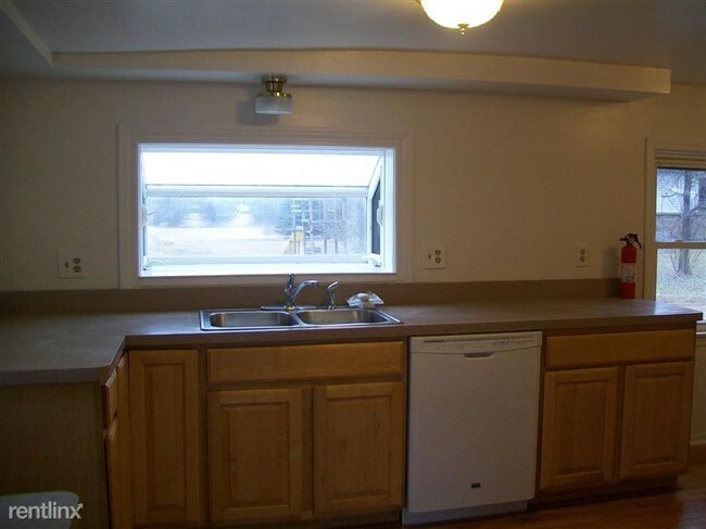 Foto del edificio - 2802 Ellsworth Rd