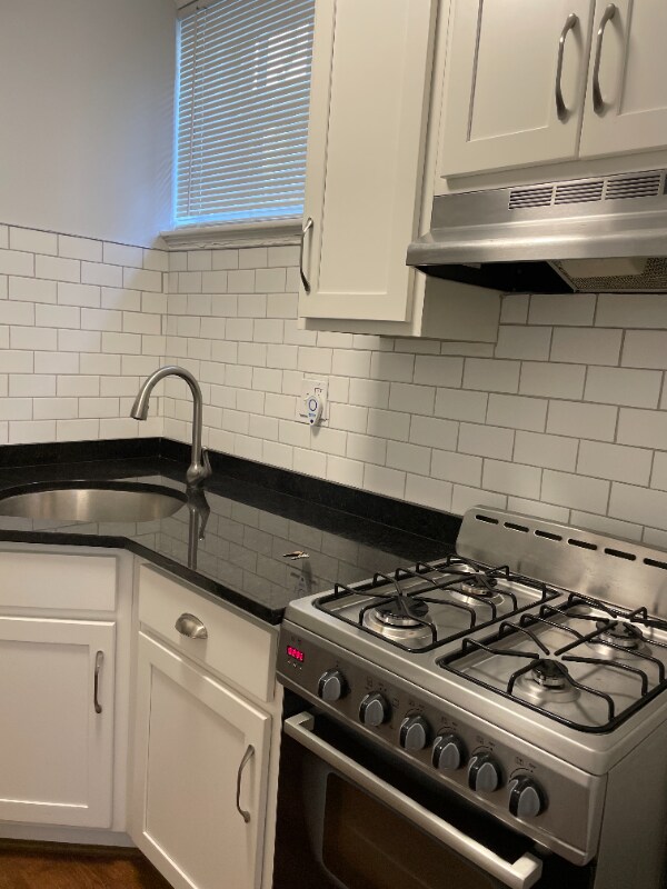 Foto del edificio - 144 Taber Ave