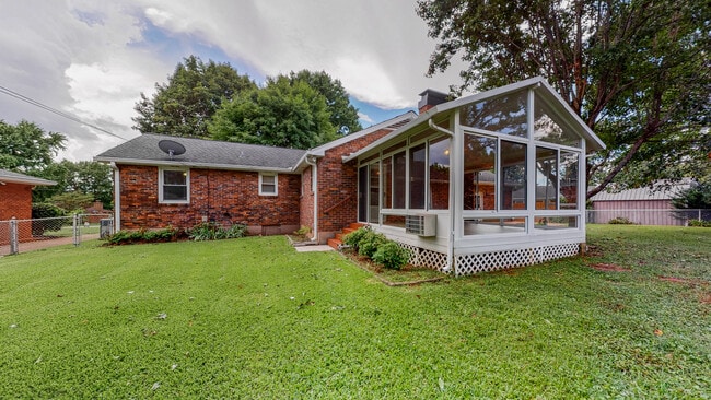 Fenced in back yard! - 203 Donelson Hills Dr
