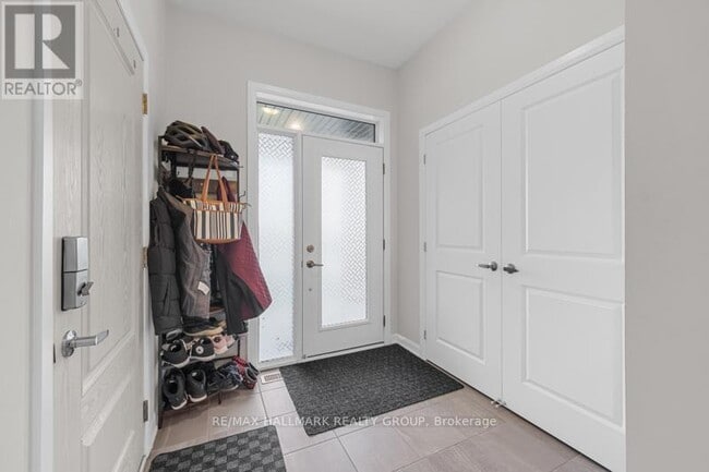 Building Photo - 45 Finglas Ct