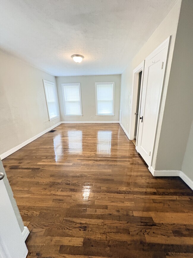 Foto del edificio - 1718 8th St