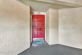 Building Photo - 2099 Winterbourne W
