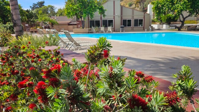 Foto del edificio - 5422 Adobe Falls Rd