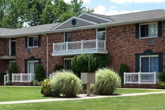 Building Photo - 6 Baker St