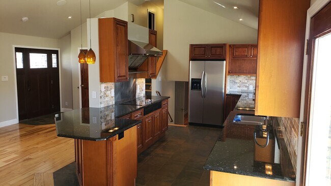 Foto del edificio - 13490 Wide Acres Rd