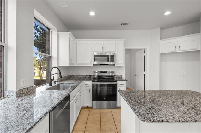 Foto del edificio - 3032 Thicket Bend Ct
