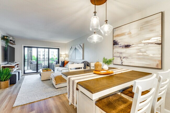 Foto del edificio - 4263 Bay Beach Ln