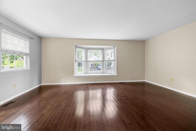 Building Photo - 107 Emery Ct