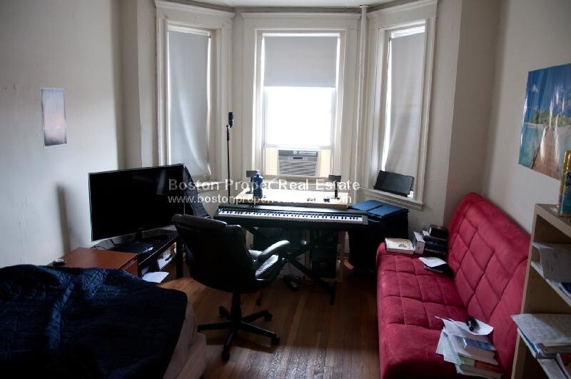 Foto principal - 1185 Boylston St