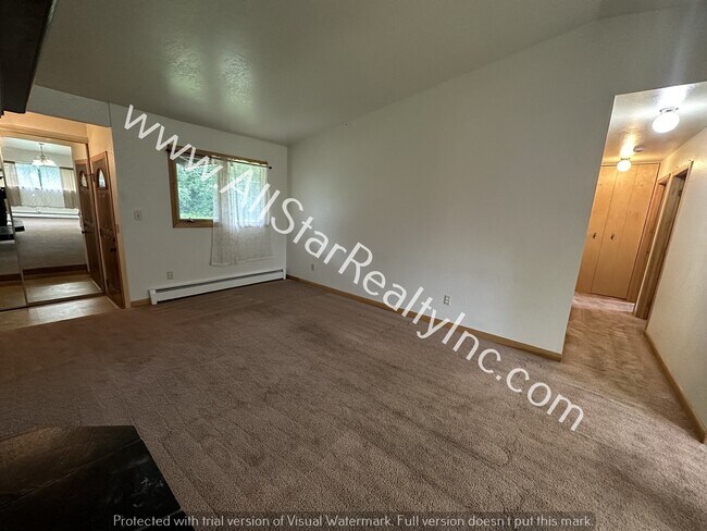 Building Photo - 4963 E 6th Ave