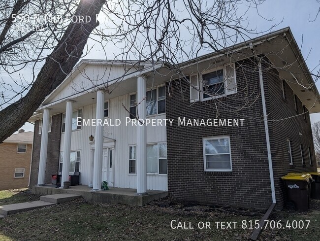 Foto del edificio - 590 N Mulford Rd