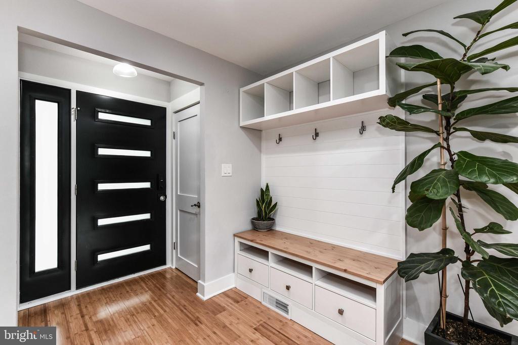 Foto principal - 2432 S Culpeper St