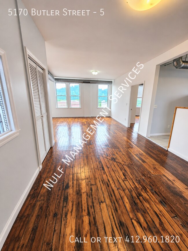 Foto del edificio - 5170 Butler St