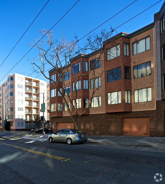 Building Photo - 885 Franklin St
