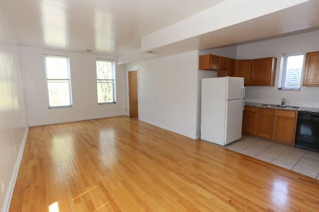 Foto del edificio - 1401 N Bosworth Ave