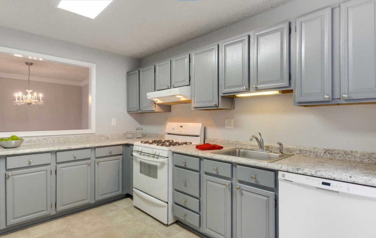 10145 Oakton Terrace Rd, Oakton, VA 22124 Condo for Rent in Oakton, VA