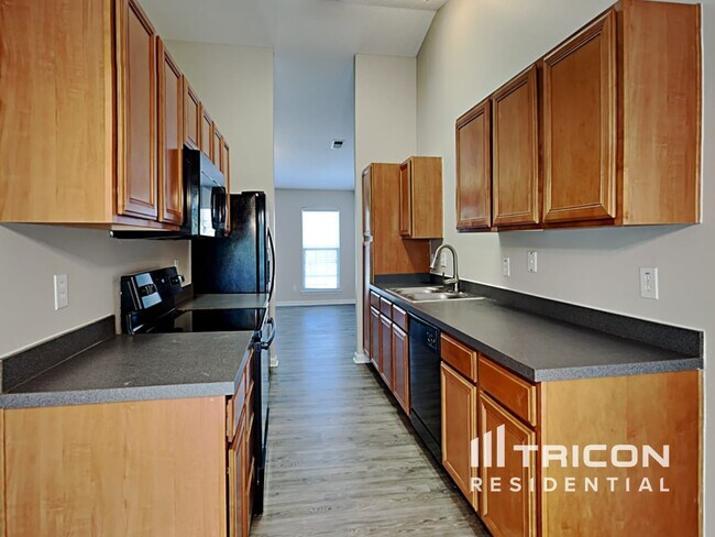 Building Photo - 205 Spring Frost Dr