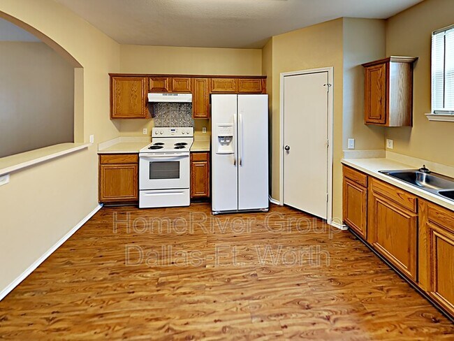 Building Photo - 5314 Joshua Ct