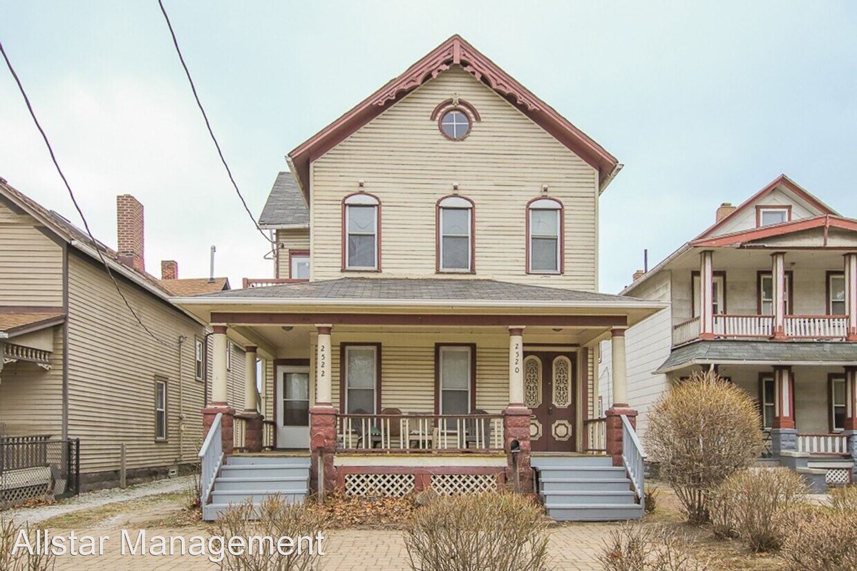 Primary Photo - 3 br, 1 bath House - 2520 W 14th St UP