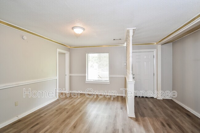 Building Photo - 5309 Longwood Cove