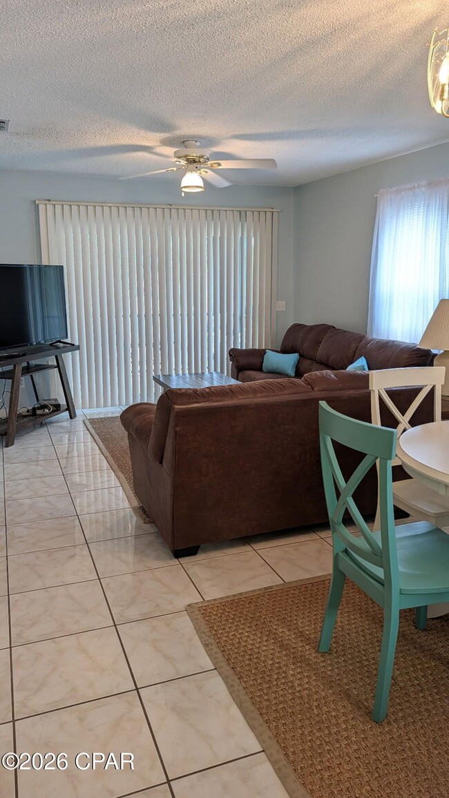 Building Photo - 7813 N Lagoon Dr