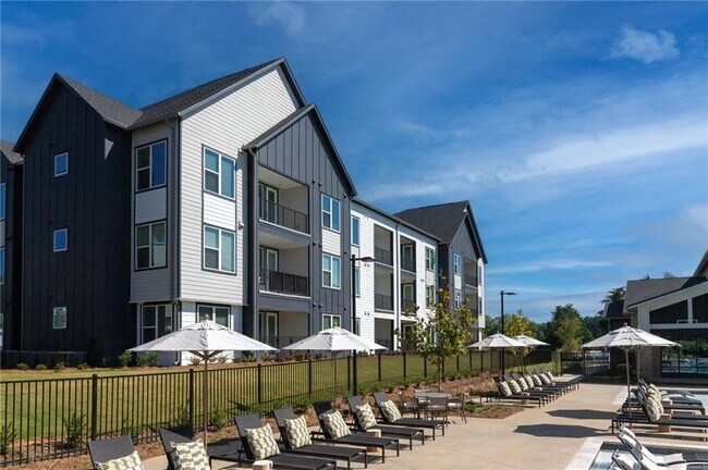 Foto del edificio - 3890 Floyd Rd
